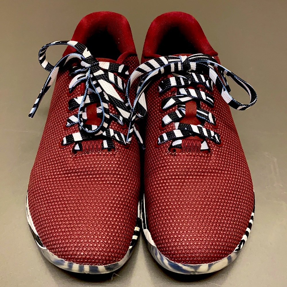 NOBULL PROJECT Cabernet Zebra Trainer